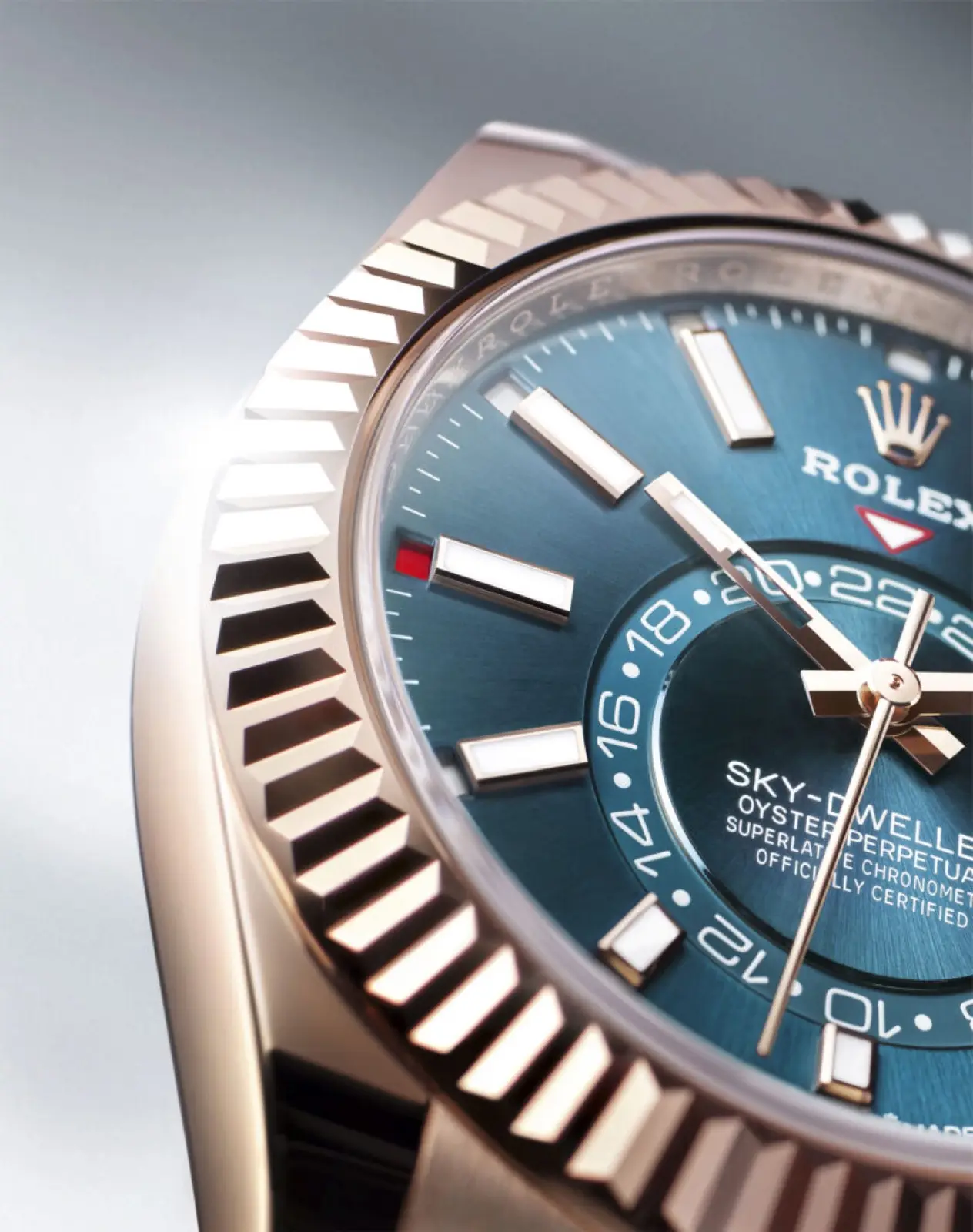 Die genaue Mischung bleibt ein Geheimnis: eine Sky-Dweller aus Everose-Gold, der hauseigenen Roségold-Legierung von Rolex.