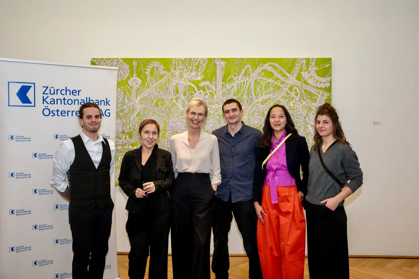 Zürcher Kantonalbank Österreich über Nacht von junger Kunst erobert