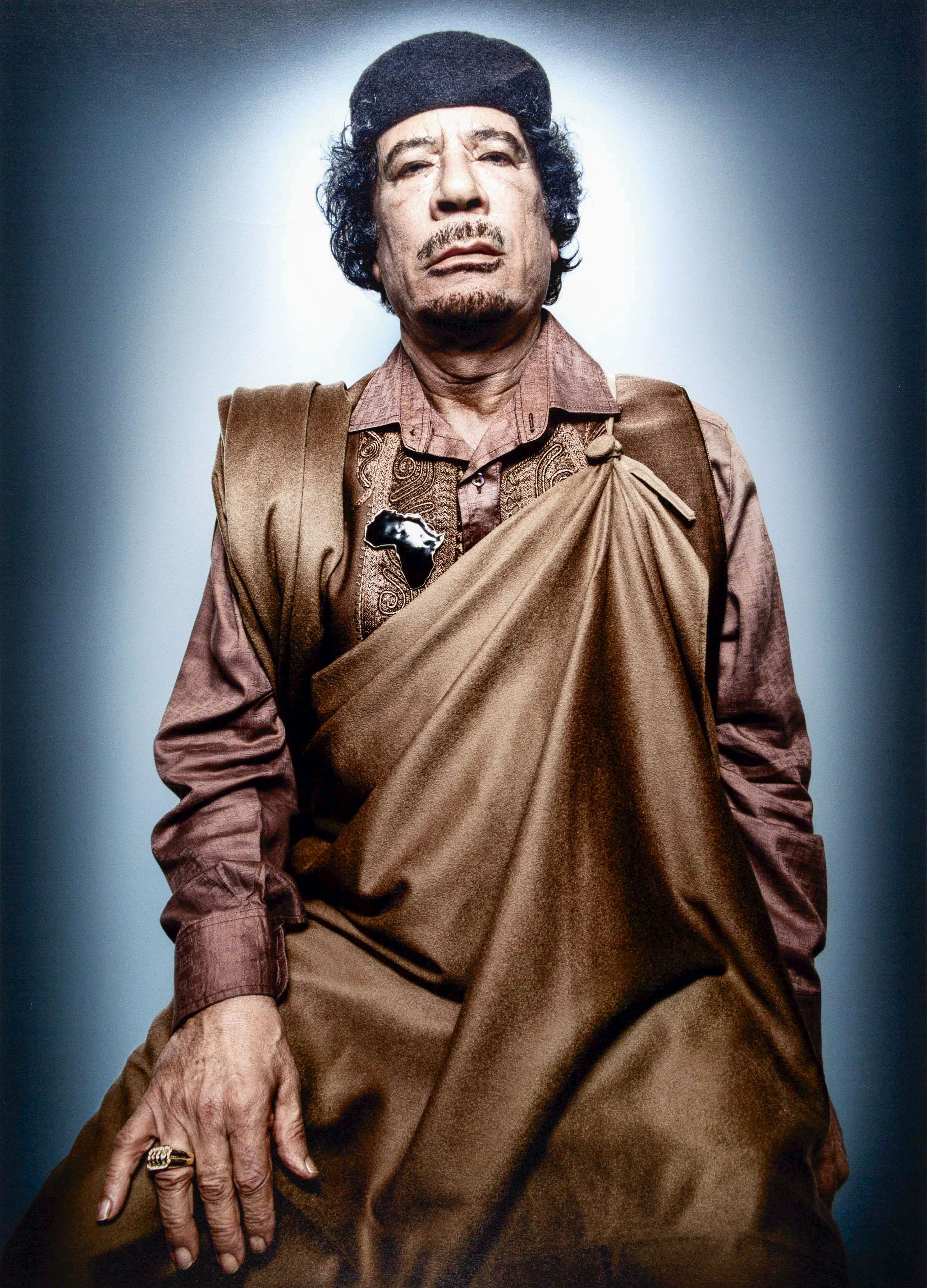 Antoniou Platon (*1968): Muammar al-Gaddafi, New York 2009. Schätzpreis: 7.000 bis 8.000 Euro.
