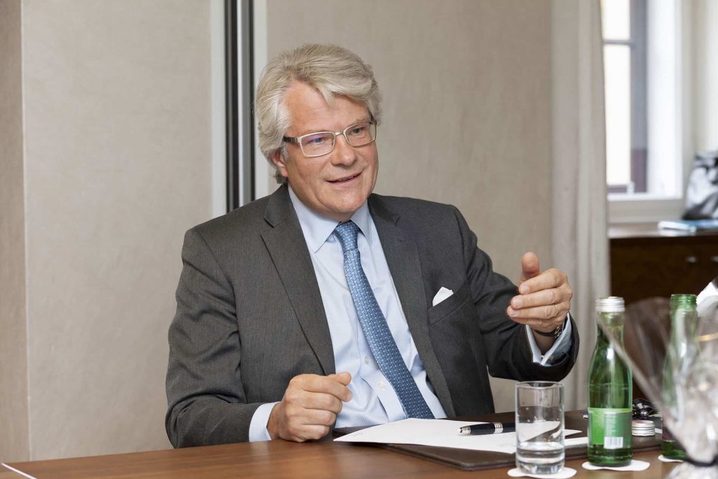 assets Magazin: Constantin Veyder-Malberg, Vorstand Schelhammer Capital Bank AG